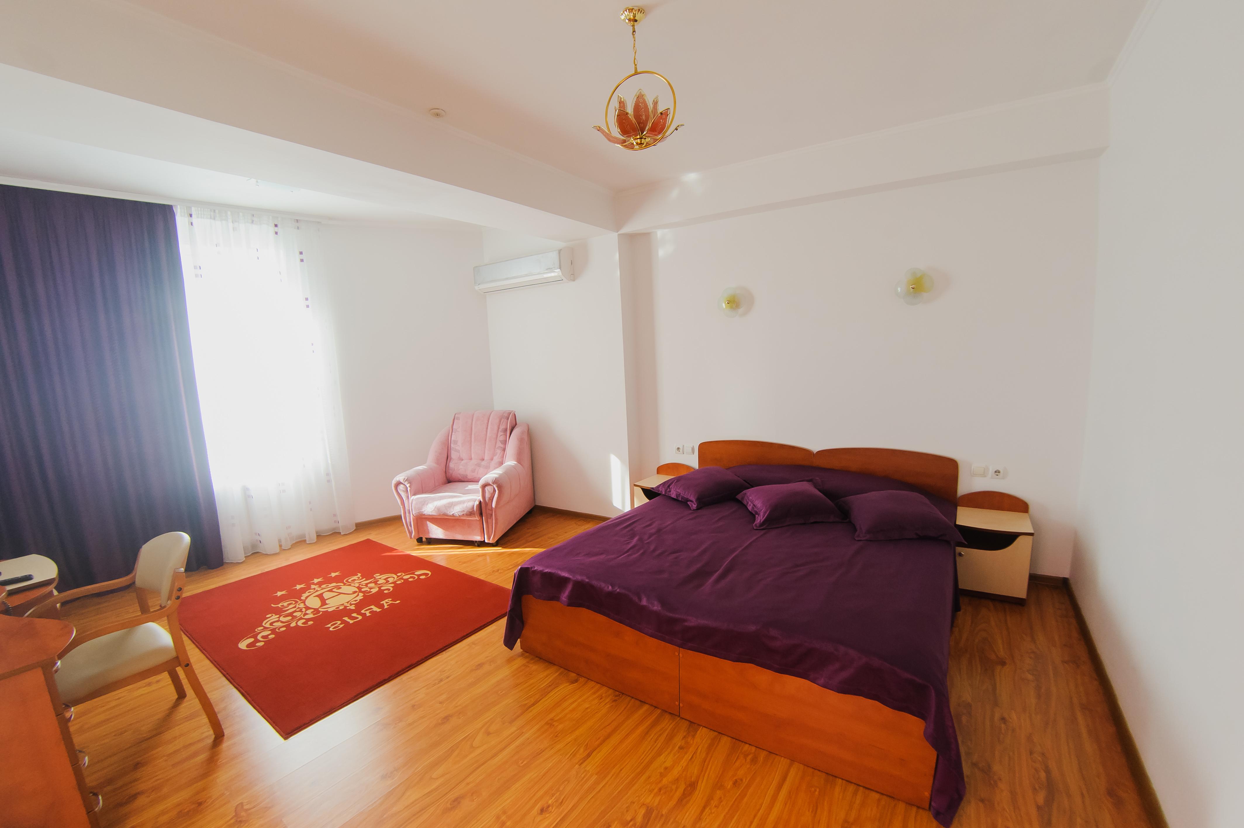 Villa Arus Chisinau Ngoại thất bức ảnh