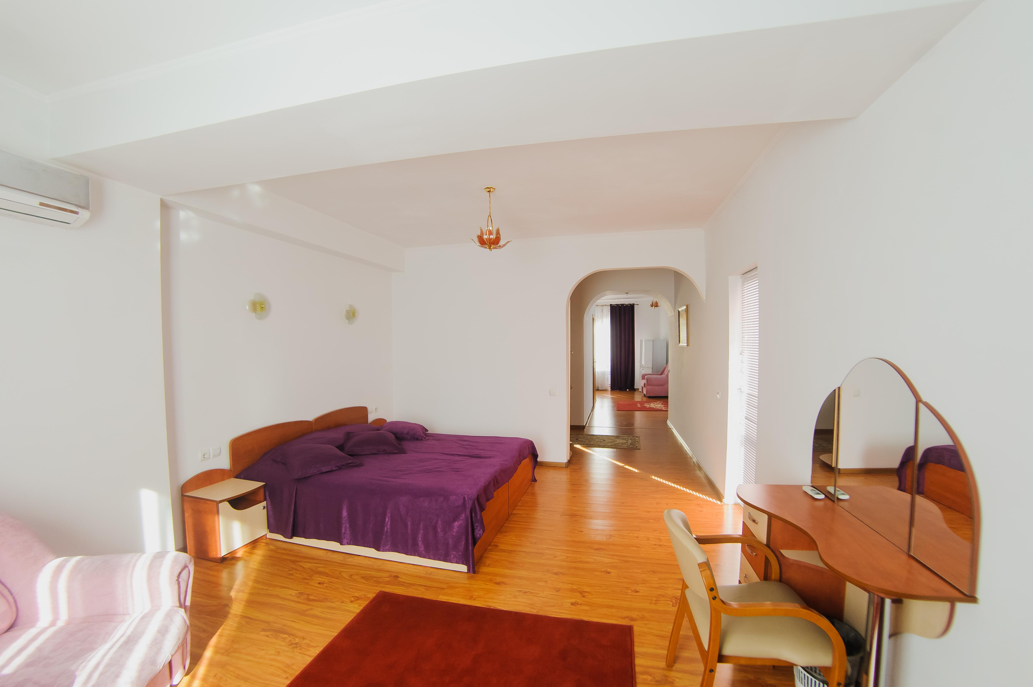 Villa Arus Chisinau Ngoại thất bức ảnh