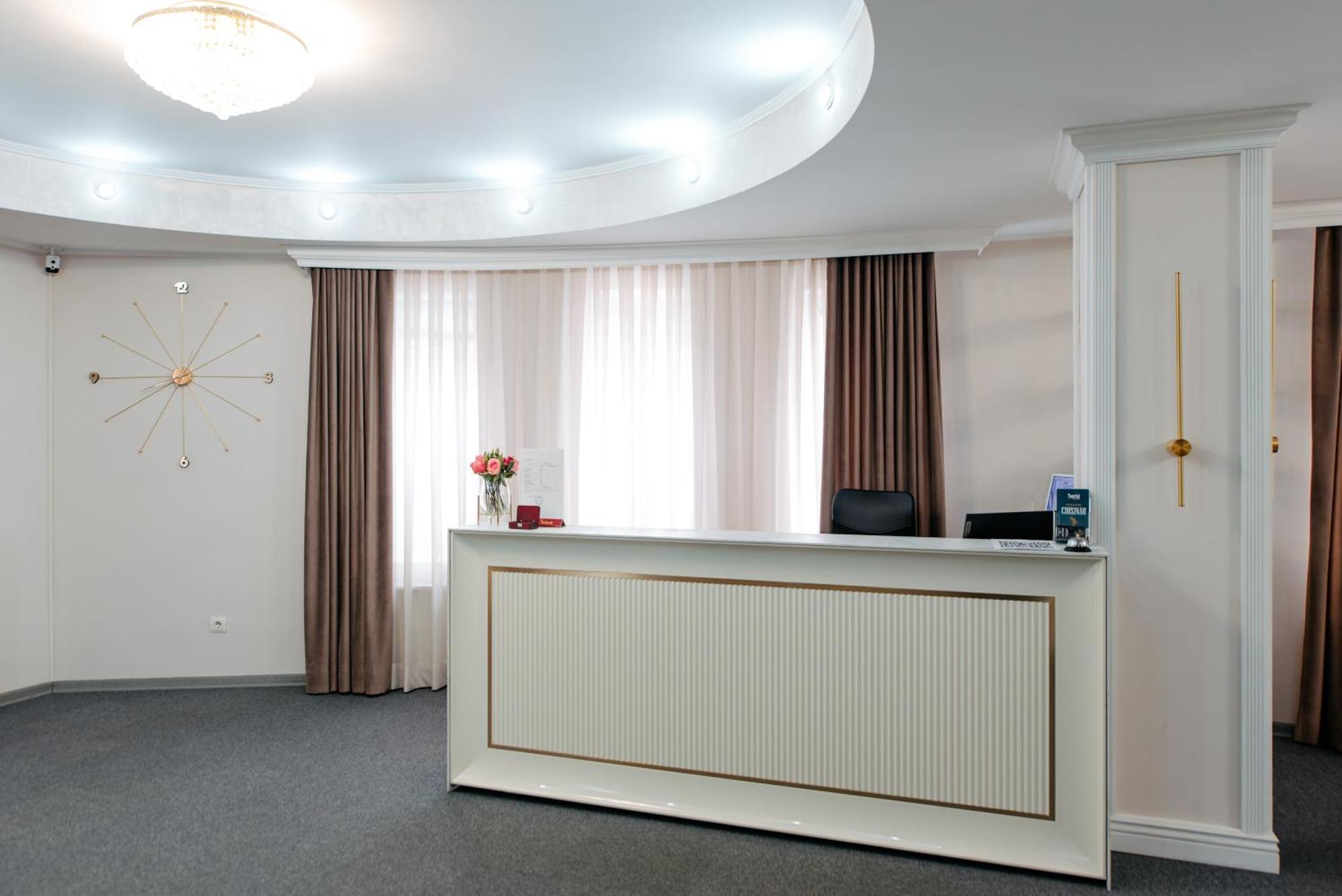 Villa Arus Chisinau Ngoại thất bức ảnh