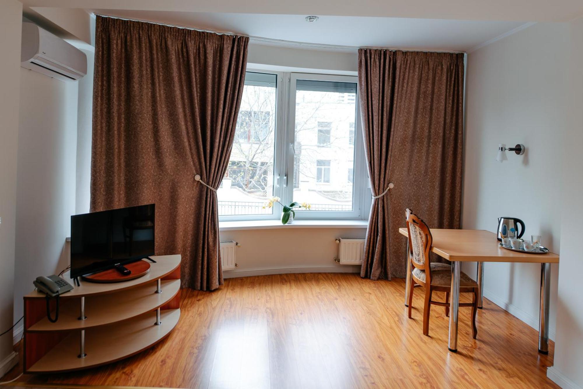 Villa Arus Chisinau Ngoại thất bức ảnh